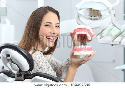 demo-dentures